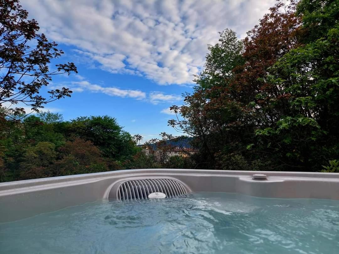 La Casa Rosa Di Segusino With Spa Jacuzzi In Garden Sequsino Eksteriør bilde